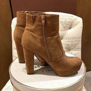 Mission Camel Suede Boots